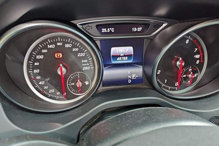 Used Mercedes-Benz CLA 2018 CLA 200 Style Edition Odometer Close Up