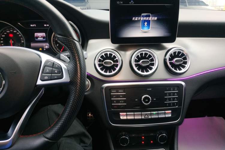 Used Mercedes-Benz CLA 2018 CLA 220 4MATIC Audio And AC Panel