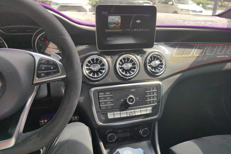 Used Mercedes-Benz CLA 2018 CLA 220 4MATIC Audio And AC Panel