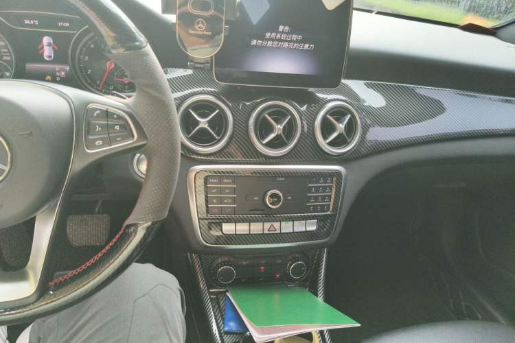 Used Mercedes-Benz CLA 2018 CLA 200 Style Edition Audio And AC Panel