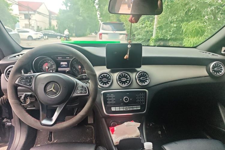 Used Mercedes-Benz CLA 2018 CLA 200 Sport Edition Center Console