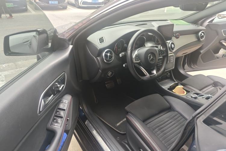 Used Mercedes-Benz CLA 2018 CLA 220 4MATIC Driver Seat