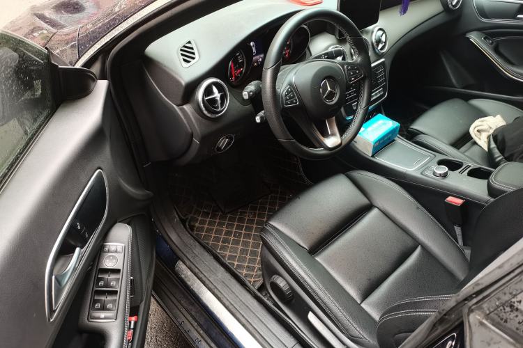 Used Mercedes-Benz CLA 2018 CLA 200 Sport Edition Driver Seat
