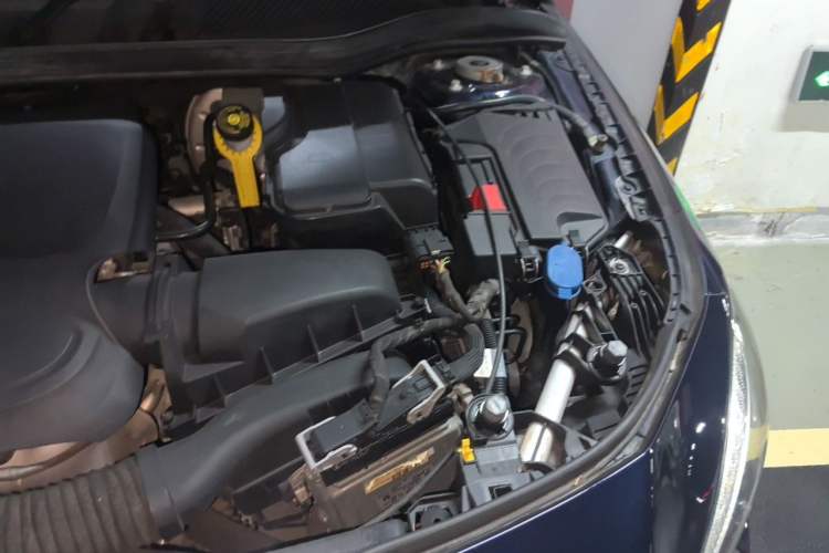 Used Mercedes-Benz CLA 2018 CLA 220 4MATIC Engine Bay Left
