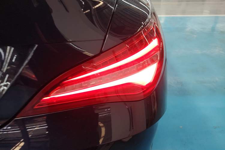 Used Mercedes-Benz CLA 2018 CLA 200 Style Edition Exterior 3
