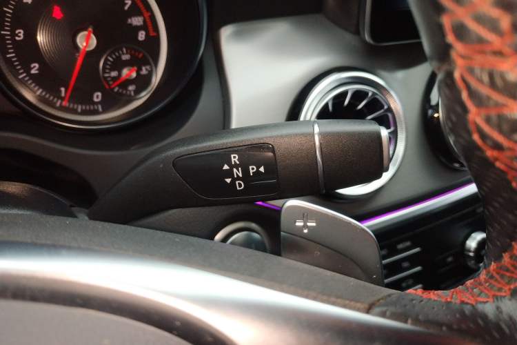 Used Mercedes-Benz CLA 2018 CLA 220 4MATIC Gear Lever