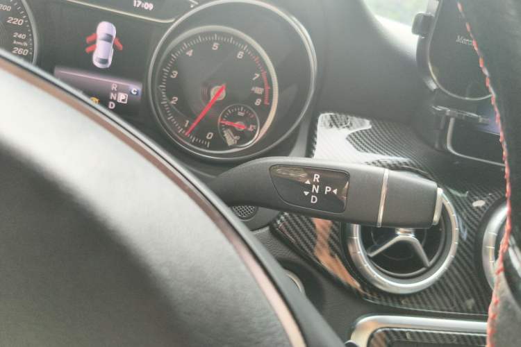 Used Mercedes-Benz CLA 2018 CLA 200 Style Edition Gear Lever