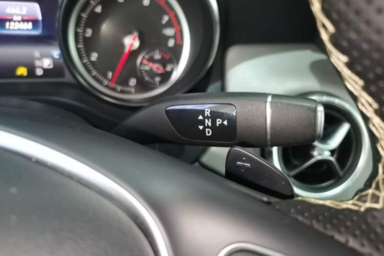 Used Mercedes-Benz CLA 2018 CLA 200 Style Edition Gear Lever