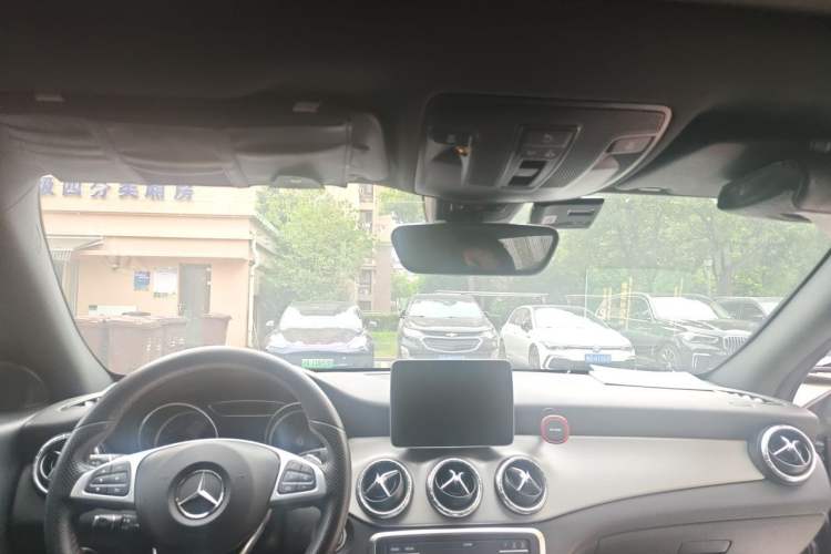 Used Mercedes-Benz CLA 2018 CLA 220 4MATIC Headliner