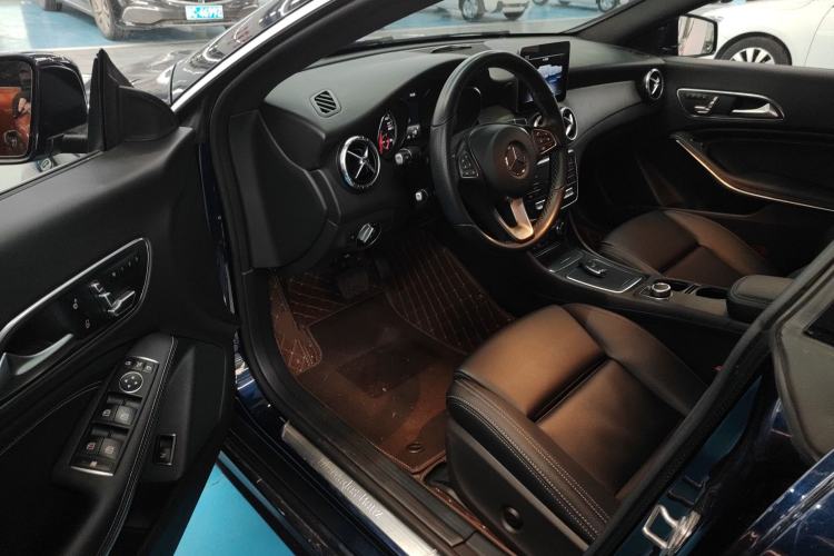 Used Mercedes-Benz CLA 2018 CLA 200 Style Edition Left Front Seat