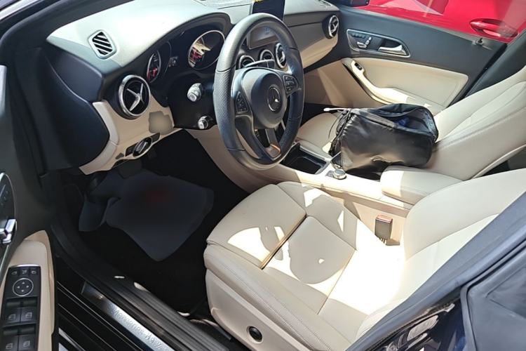 Used Mercedes-Benz CLA 2018 CLA 200 Style Edition Left Front Seat