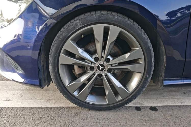 Used Mercedes-Benz CLA 2018 CLA 200 Sport Edition Left Front Wheel Hub