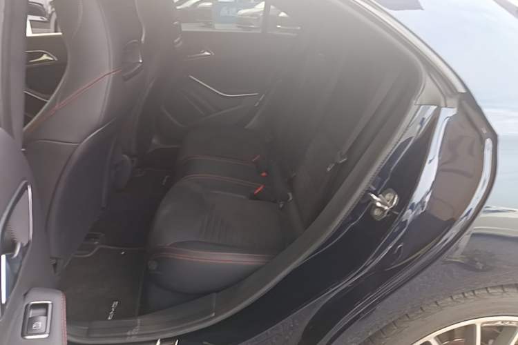 Used Mercedes-Benz CLA 2018 CLA 220 4MATIC Left Rear Seat