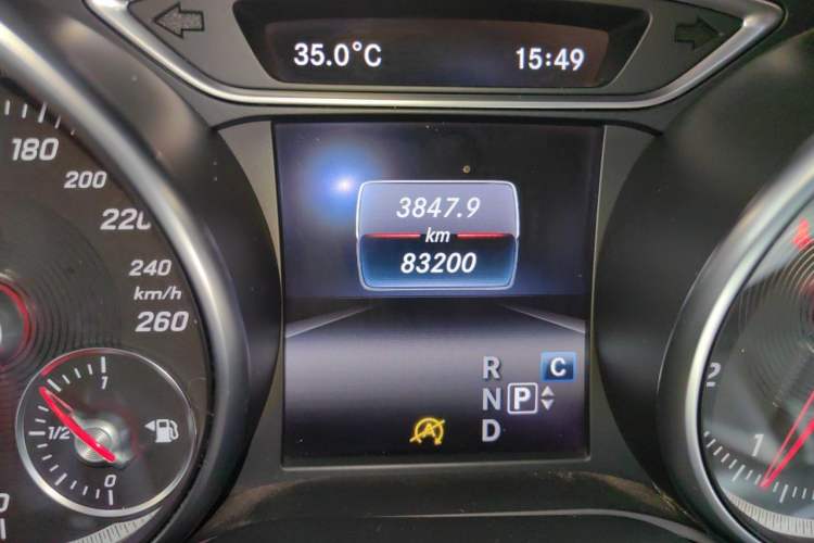 Used Mercedes-Benz CLA 2018 CLA 220 4MATIC Odometer Close Up