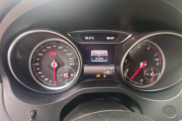Used Mercedes-Benz CLA 2018 CLA 200 Sport Edition Odometer Close Up