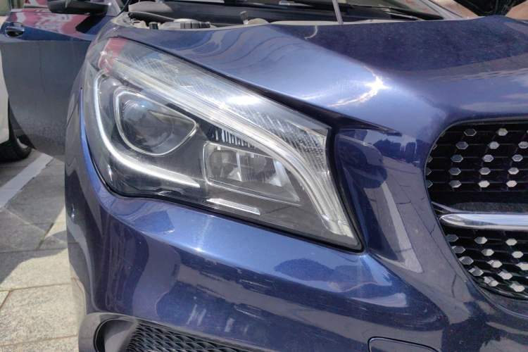 Used Mercedes-Benz CLA 2018 CLA 220 4MATIC Right Front Headlight