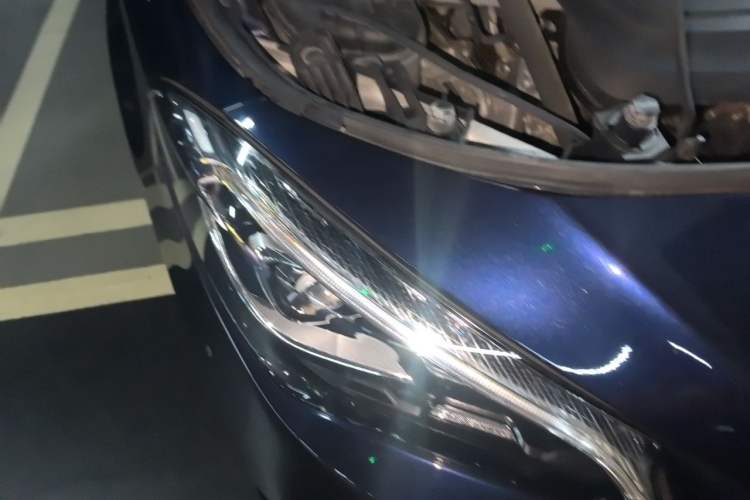 Used Mercedes-Benz CLA 2018 CLA 220 4MATIC Right Front Headlight