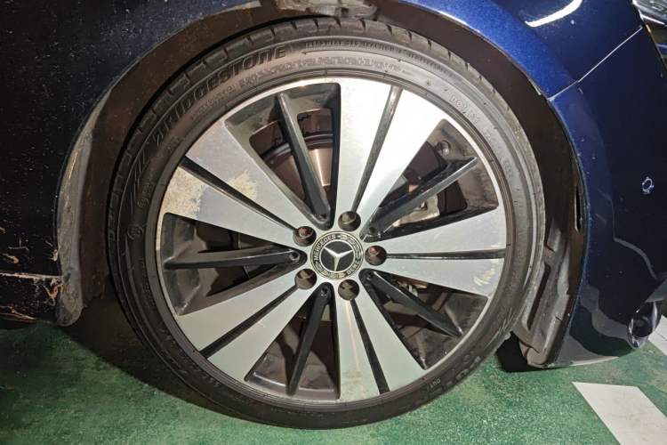 Used Mercedes-Benz CLA 2018 CLA 200 Style Edition Right Front Wheel Hub