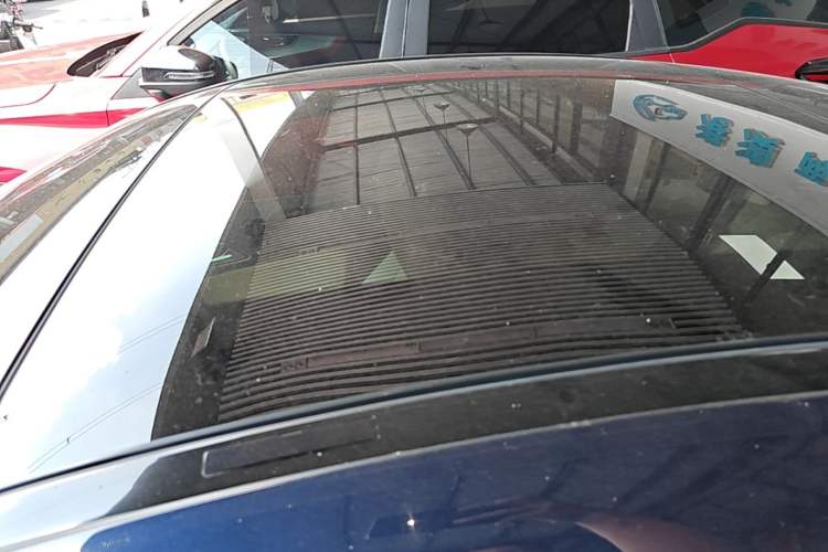 Used Mercedes-Benz CLA 2018 CLA 200 Style Edition Roof