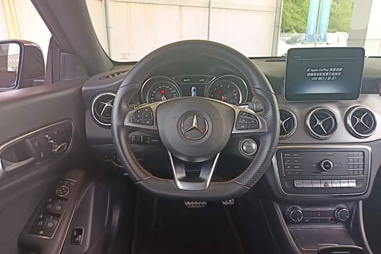 Used Mercedes-Benz CLA 2018 CLA 220 4MATIC Steering Wheel