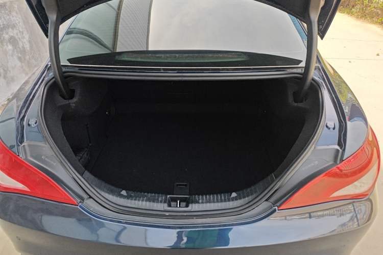 Used Mercedes-Benz CLA 2018 CLA 200 Sport Edition Trunk