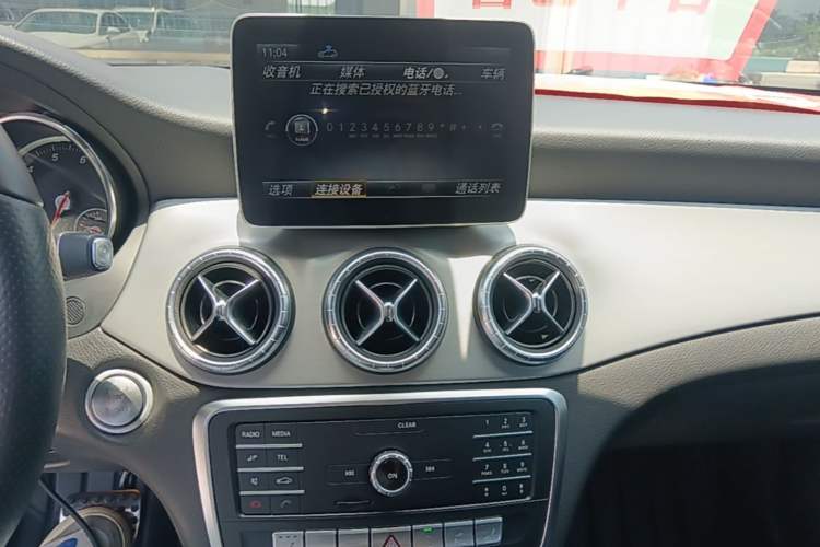 Used Mercedes-Benz CLA 2018 CLA 220 4MATIC Audio And AC Panel