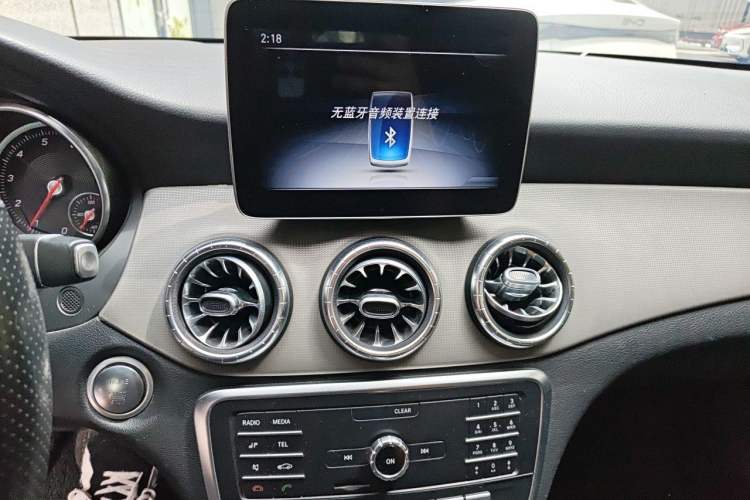 Used Mercedes-Benz CLA 2018 CLA 200 Style Edition Audio And AC Panel