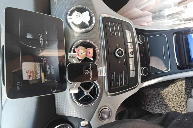 Used Mercedes-Benz CLA 2018 CLA 200 Style Edition Audio And AC Panel