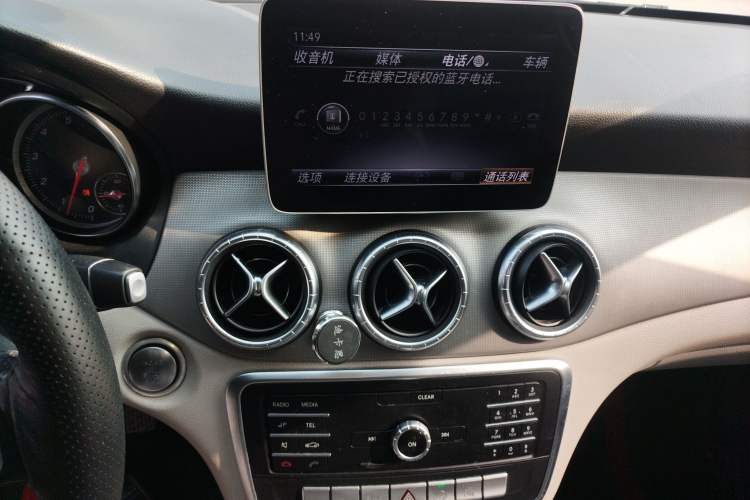 Used Mercedes-Benz CLA 2018 CLA 200 Style Edition Audio And AC Panel