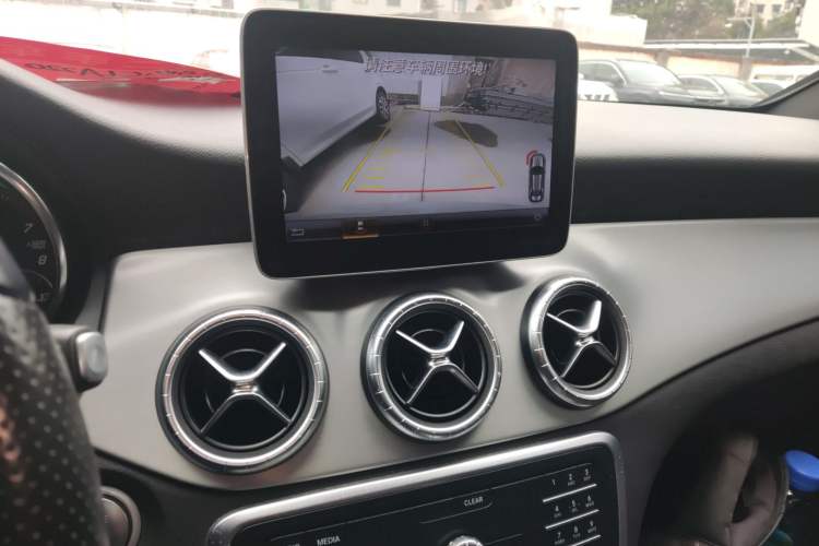 Used Mercedes-Benz CLA 2018 CLA 220 4MATIC Audio And AC Panel