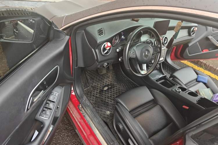 Used Mercedes-Benz CLA 2018 CLA 200 Sport Edition Driver Seat