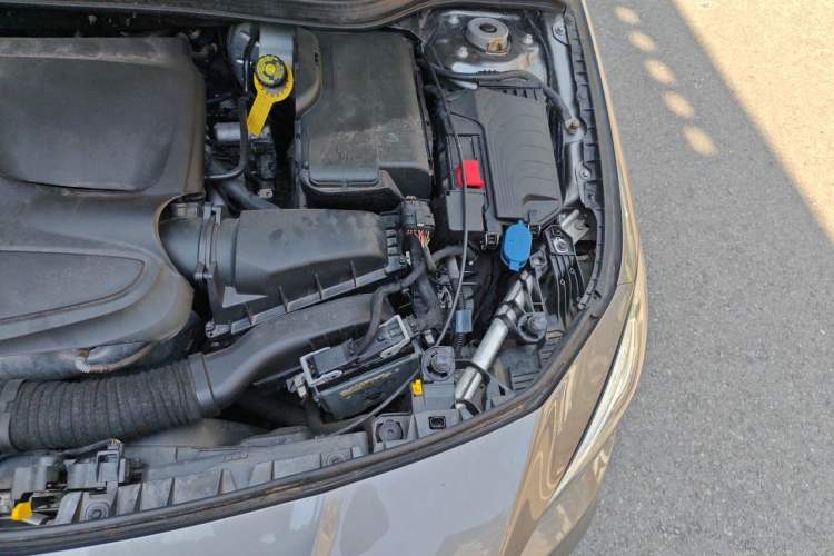Used Mercedes-Benz CLA 2018 CLA 220 4MATIC Engine Bay Left