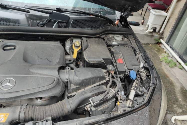 Used Mercedes-Benz CLA 2018 CLA 200 Style Edition Engine Bay Left