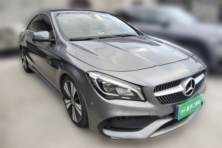 Used Mercedes-Benz CLA 2018 CLA 200 Style Edition Front Right 45 Deg