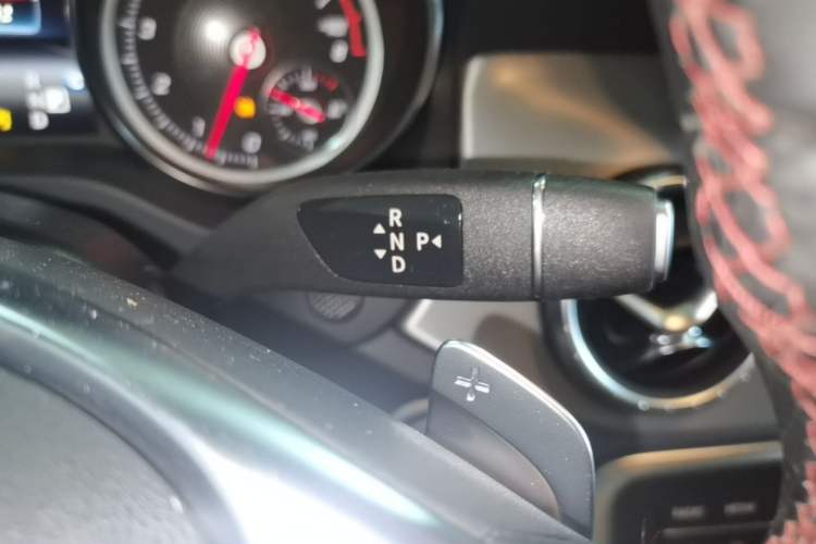 Used Mercedes-Benz CLA 2018 CLA 220 4MATIC Gear Lever