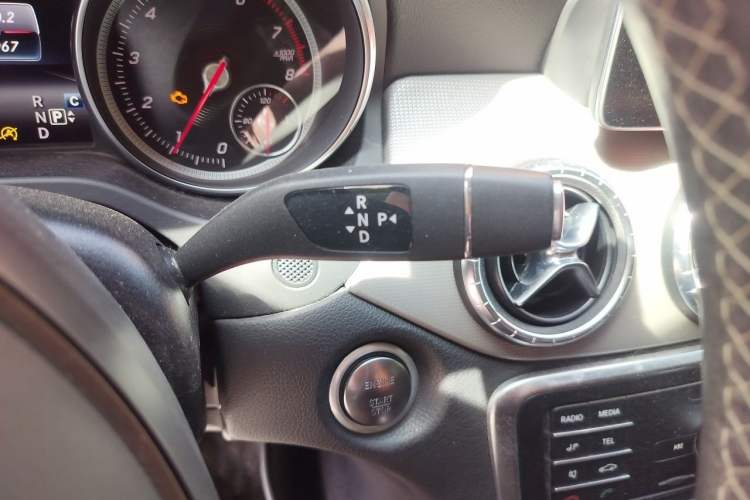 Used Mercedes-Benz CLA 2018 CLA 200 Sport Edition Gear Lever