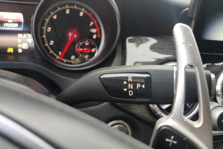 Used Mercedes-Benz CLA 2018 CLA 200 Style Edition Gear Lever