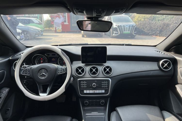 Used Mercedes-Benz CLA 2018 CLA 200 Sport Edition Interior 1