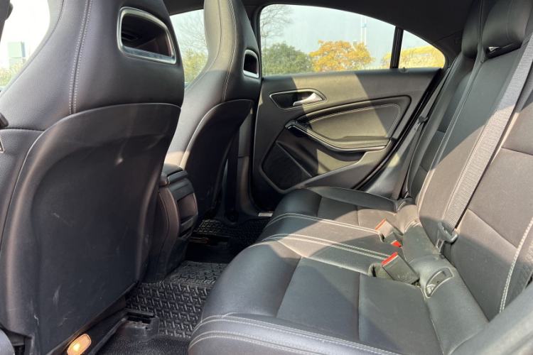 Used Mercedes-Benz CLA 2018 CLA 200 Sport Edition Interior 5