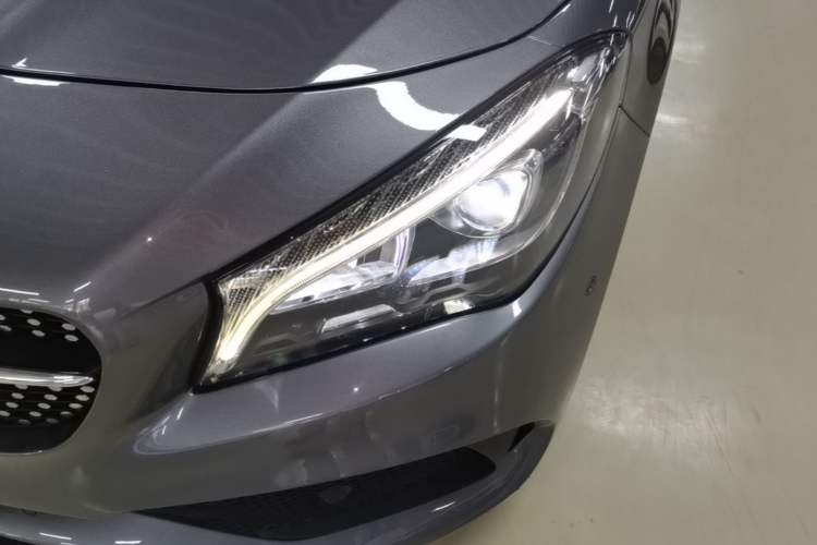 Used Mercedes-Benz CLA 2018 CLA 220 4MATIC Left Front Headlight