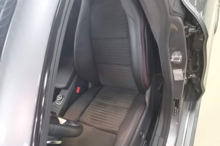 Used Mercedes-Benz CLA 2018 CLA 220 4MATIC Left Front Seat