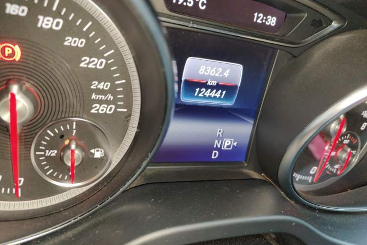 Used Mercedes-Benz CLA 2018 CLA 200 Style Edition Odometer Close Up