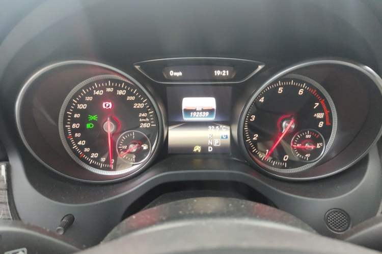 Used Mercedes-Benz CLA 2018 CLA 200 Style Edition Odometer Close Up