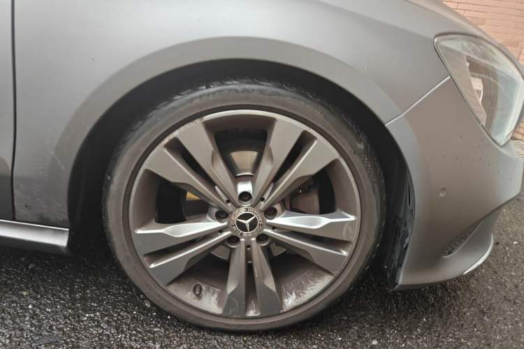 Used Mercedes-Benz CLA 2018 CLA 200 Sport Edition Right Front Wheel Hub