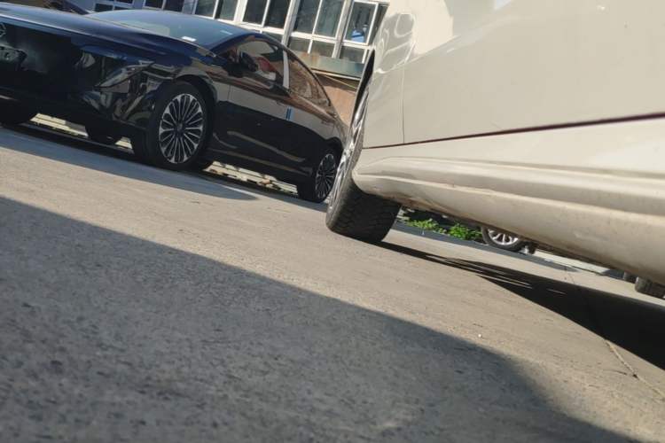 Used Mercedes-Benz CLA 2018 CLA 220 4MATIC Right Side Sill
