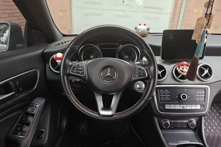 Used Mercedes-Benz CLA 2018 CLA 200 Sport Edition Steering Wheel