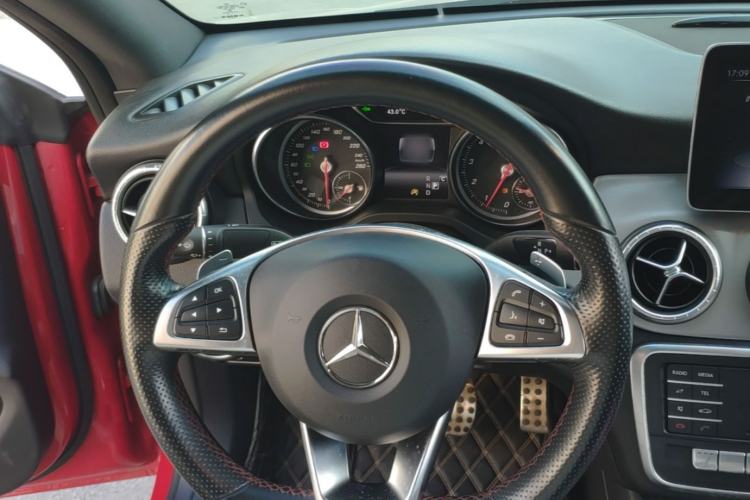 Used Mercedes-Benz CLA 2018 CLA 220 4MATIC Steering Wheel