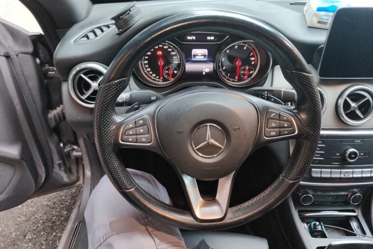 Used Mercedes-Benz CLA 2018 CLA 200 Style Edition Steering Wheel