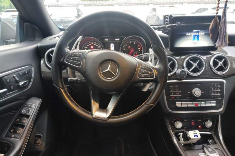 Used Mercedes-Benz CLA 2018 CLA 200 Style Edition Steering Wheel
