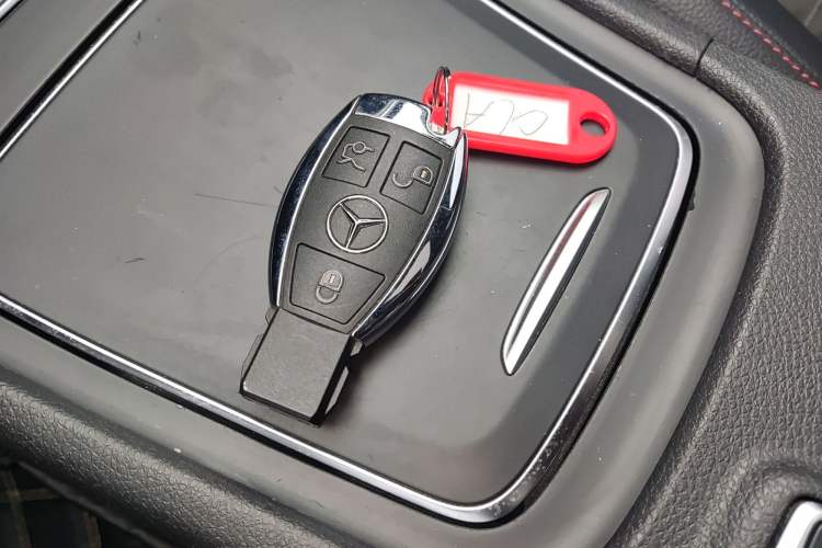 Used Mercedes-Benz CLA 2018 CLA 220 4MATIC Vehicle Key